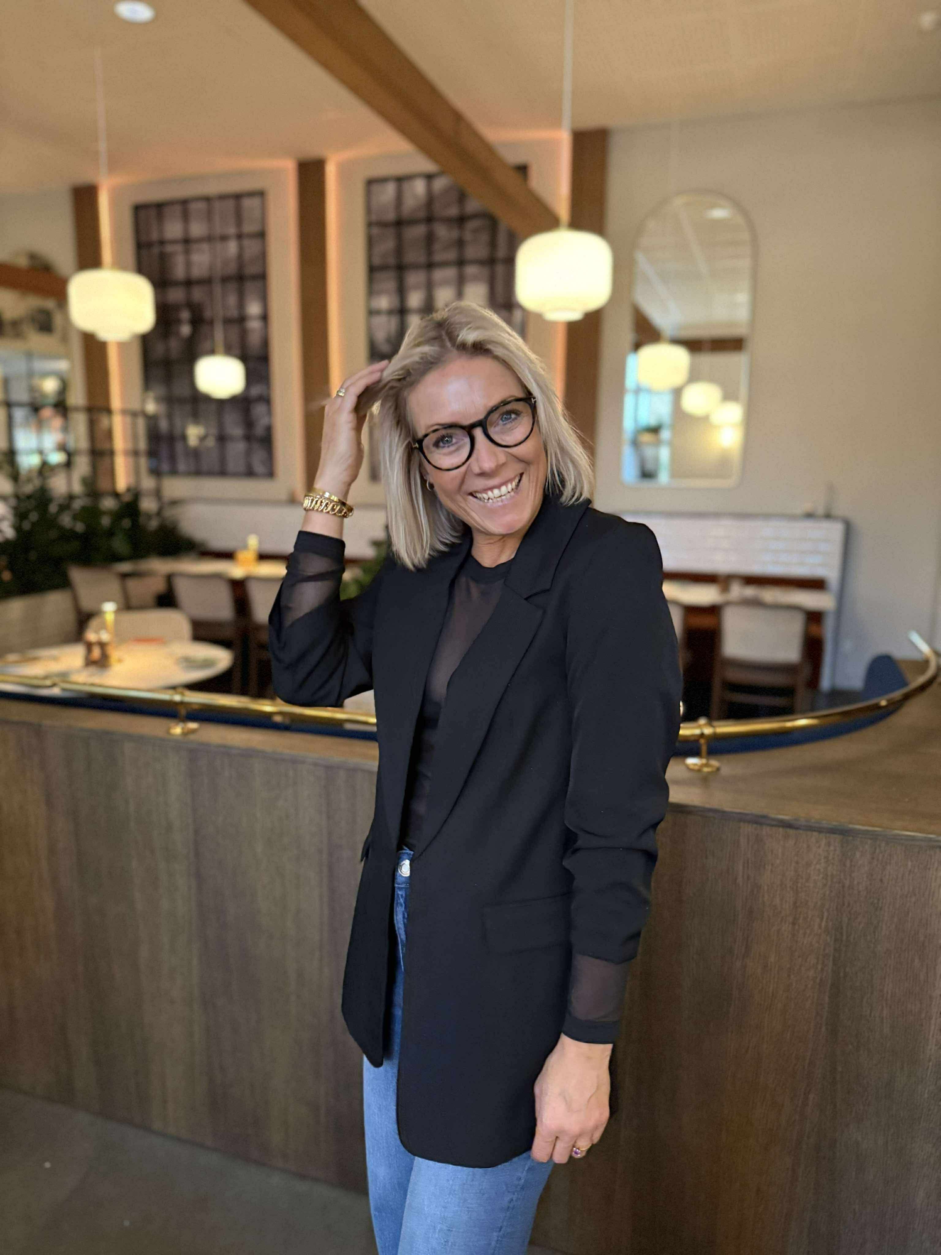 VMFRIDA Blazer - Black